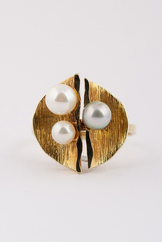 Gouden ring met 3 cultivé parels