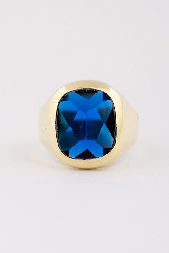 Gold men's ring with spinel