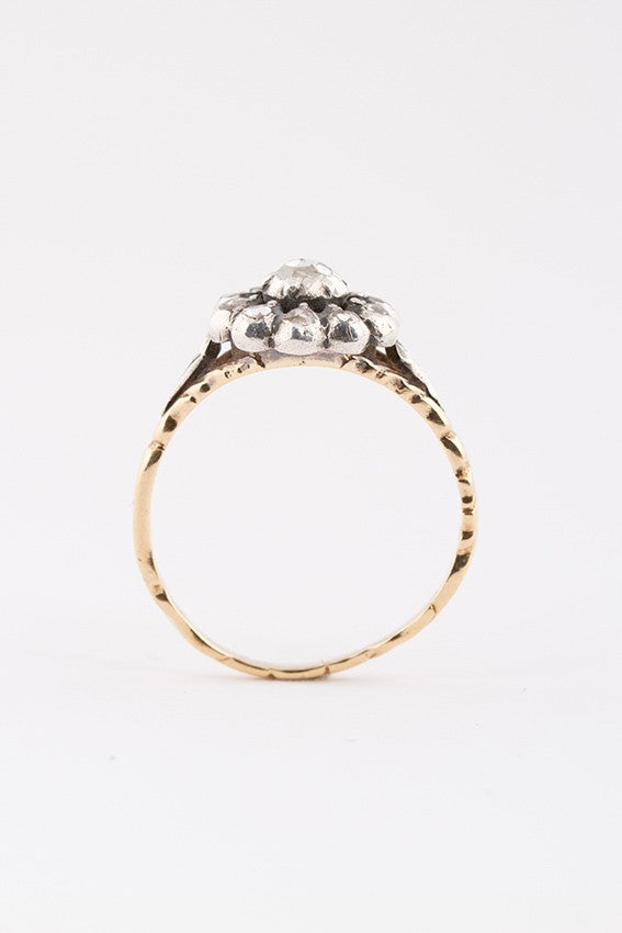 Gold entourage ring with rose-cut diamonds