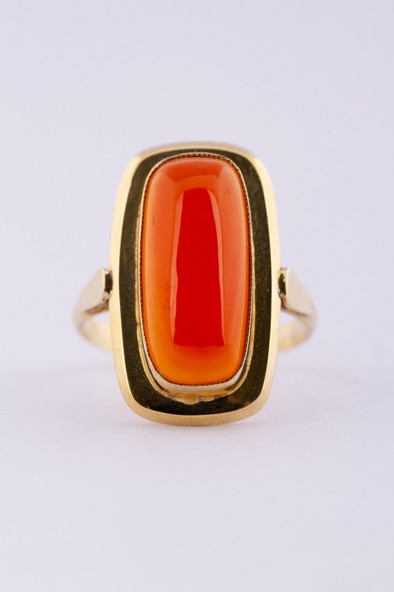 Gouden ring met carneool