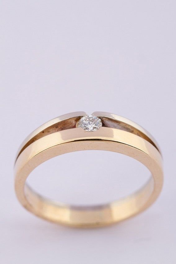 Wit/geel gouden ring met een briljant