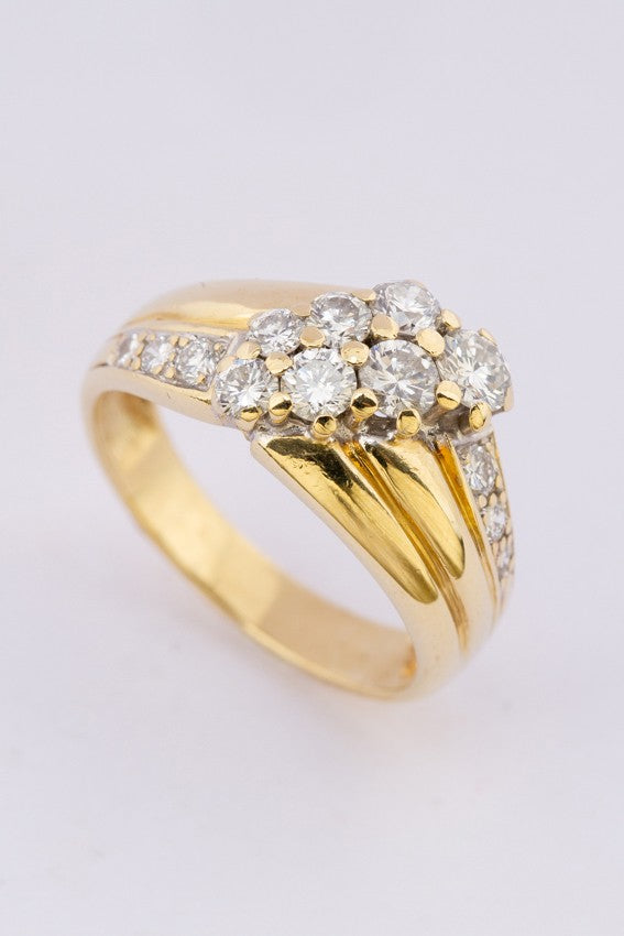 Gouden bandring met 13 briljanten