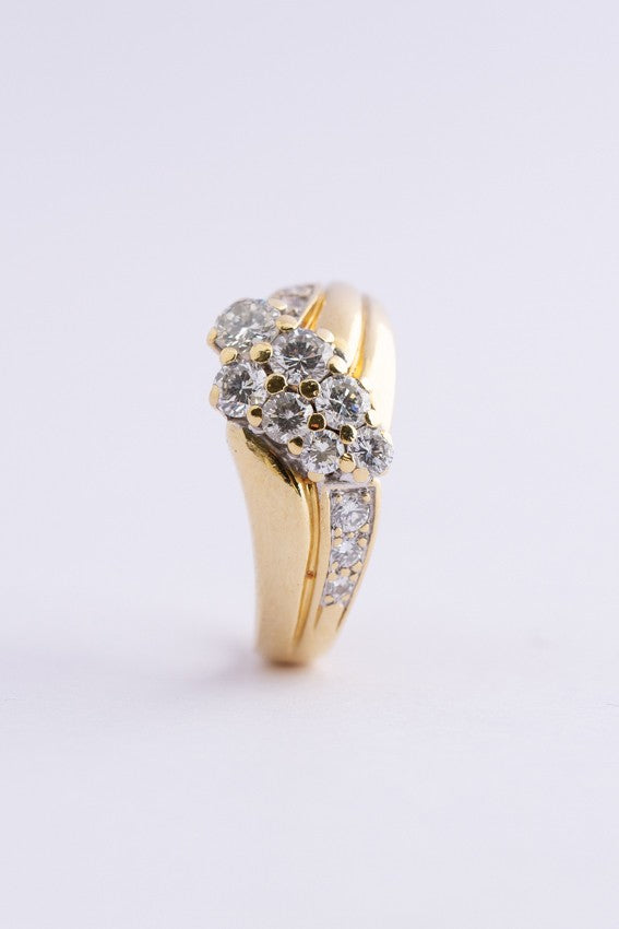 Gouden bandring met 13 briljanten