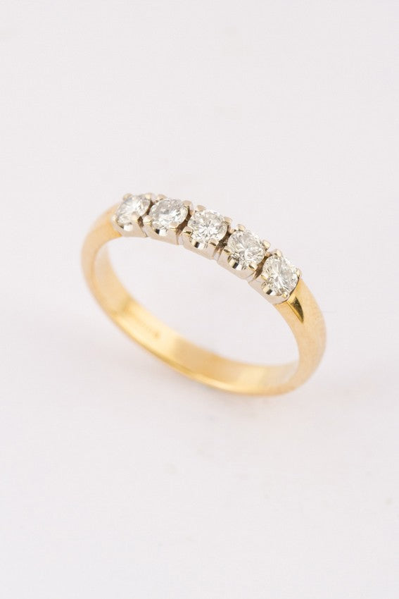 Gouden rij ring met 5 briljanten