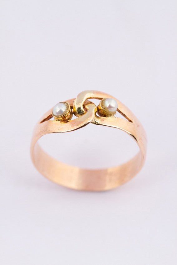 Gouden ring met 2 parels