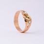 Gouden ring met 2 parels