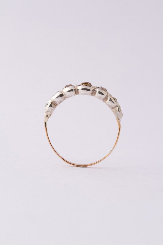 Gold ring with rose-cut diamonds