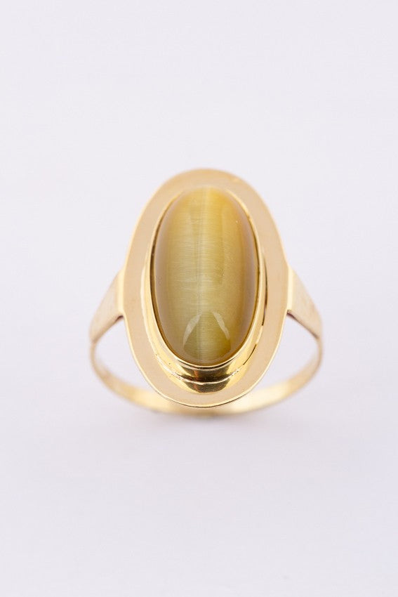 Gouden ring met een Chrysoberyl kattenoog