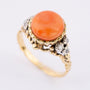 Gouden ring met bloedkoraal en diamanten