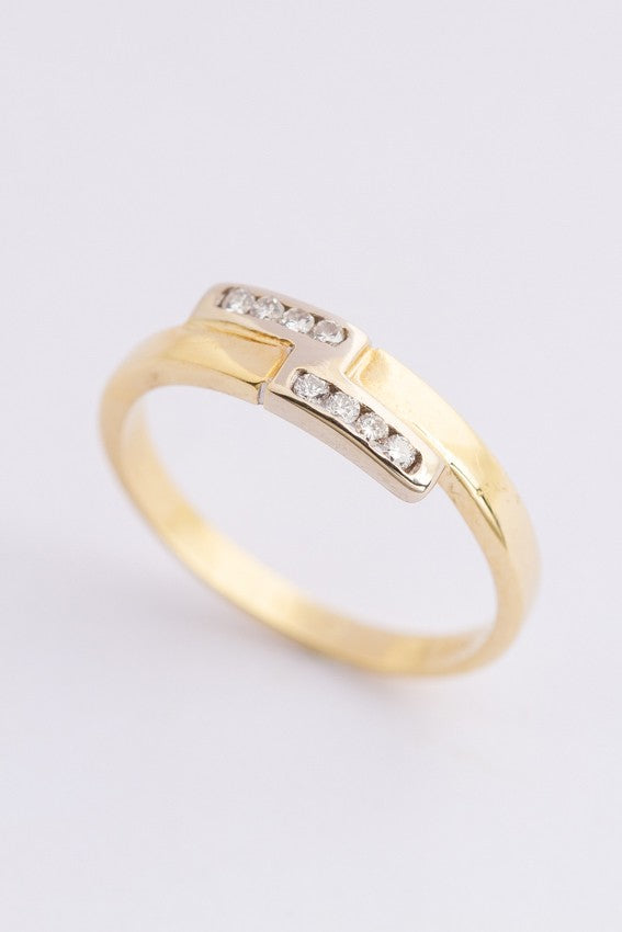 Gouden slagring met 8 briljanten