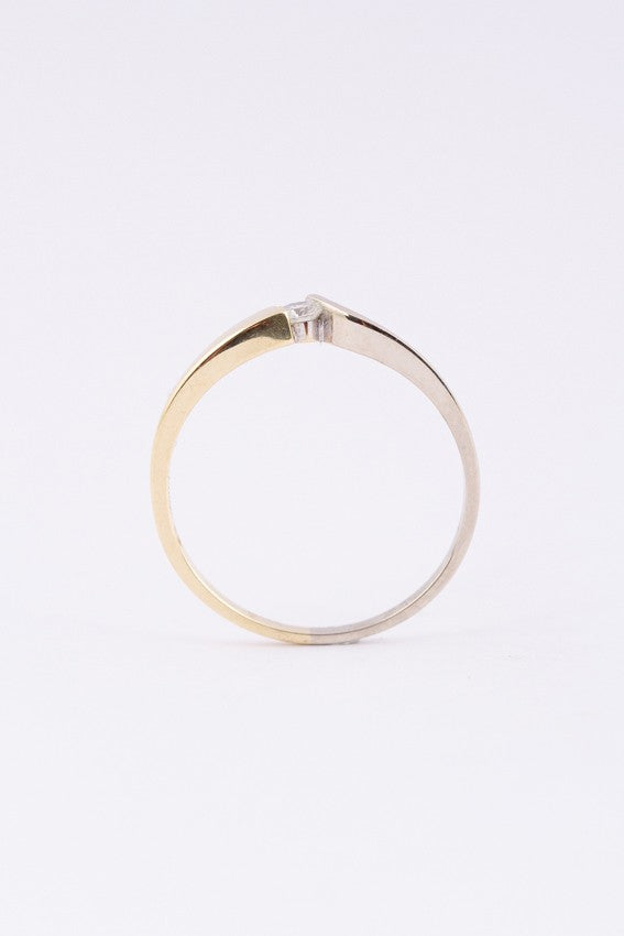 Wit/geel gouden slag ring met een briljant