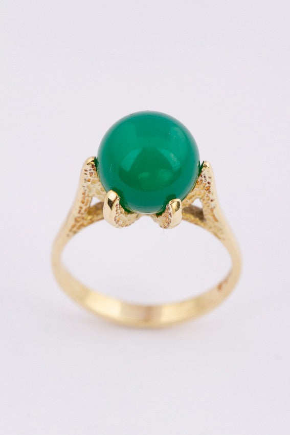 Gouden ring met groen agaat