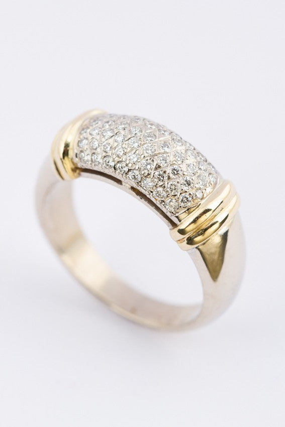 Bi-color ring met 63 briljanten