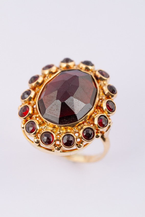 Gold ring with garnet