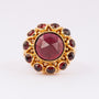 Gouden entourage ring met granaat