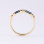 Gouden rij ring met saffieren en briljanten