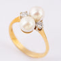 Gold ring with cultured pearls and diamonds