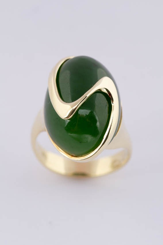 Gouden ring met jade