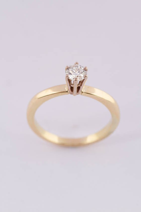 14 krt. gouden solitair ring