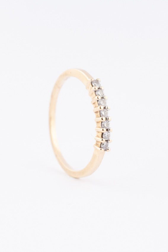 Gouden rij ring met 7 briljanten