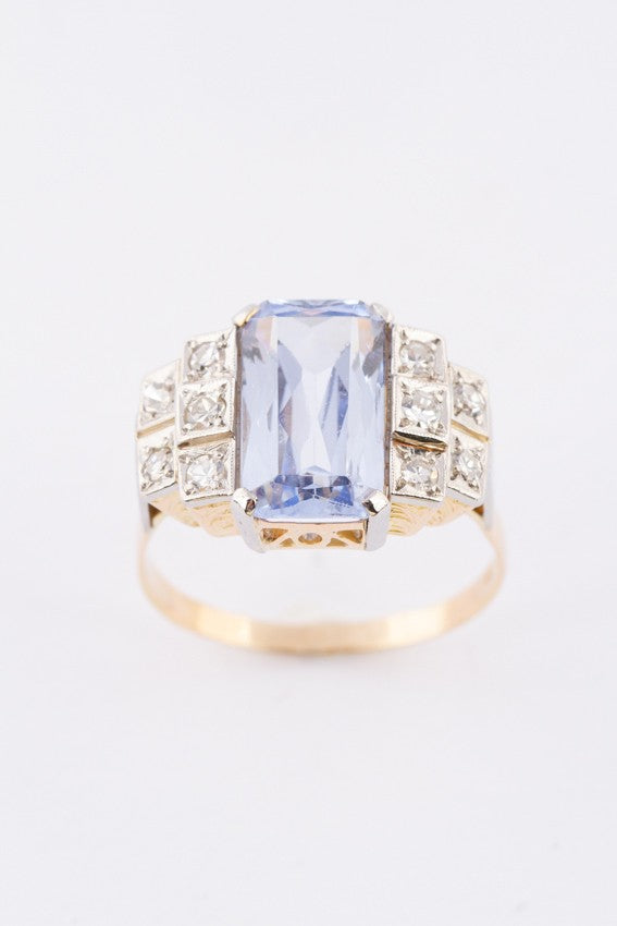 Gouden Démodé (Retro) ring met synth. spinel en diamanten