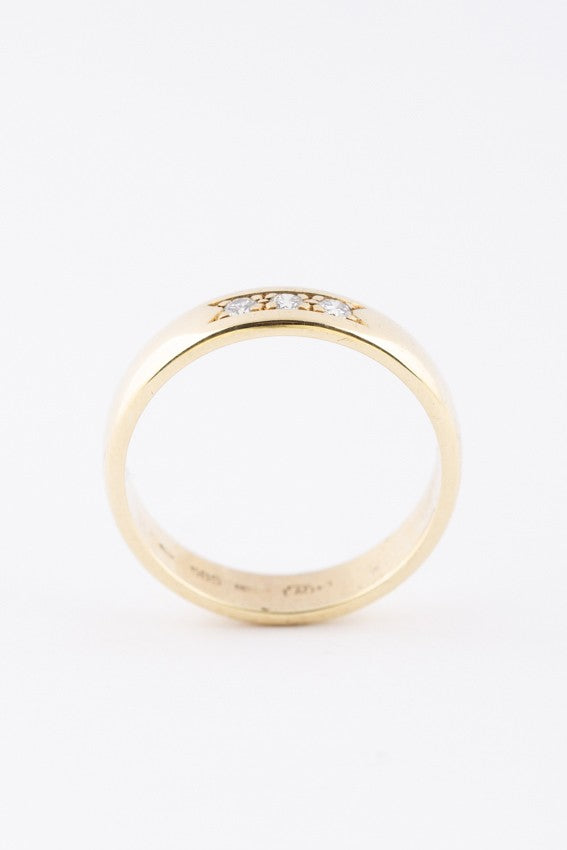 Gouden ring met 3 briljanten