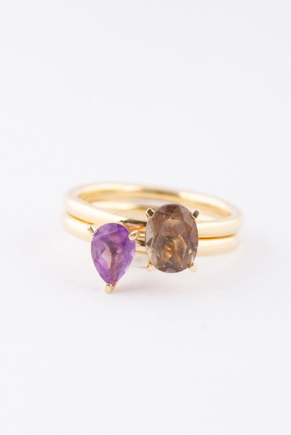 Gold Zinzi rings with amethyst and smoky quartz