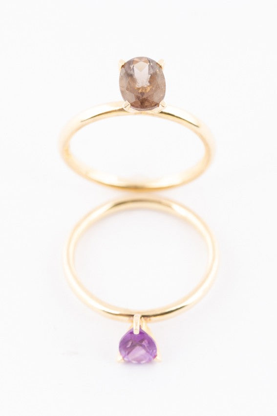 Gold Zinzi rings with amethyst and smoky quartz