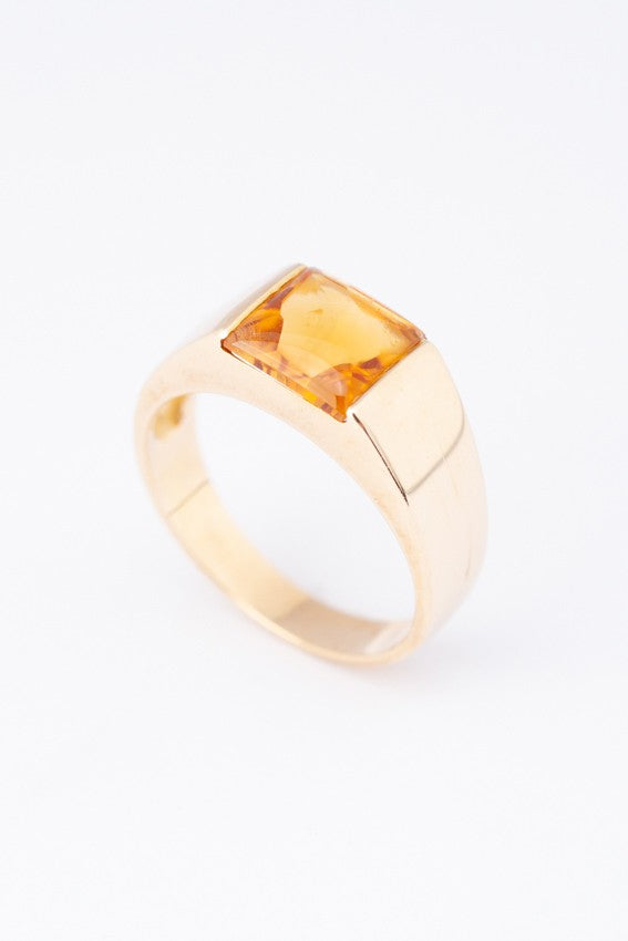 Gouden ring met citrien