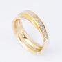 Gold crossover ring with 5 brilliants
