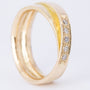 Gold crossover ring with 5 brilliants