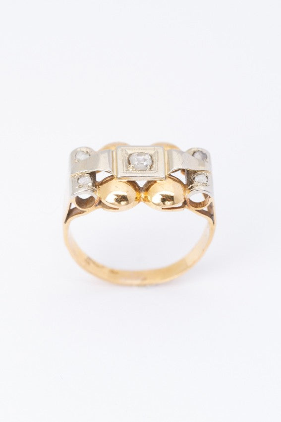 Gouden démodé (retro) ring met diamanten