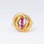 Gouden ring met robijnen