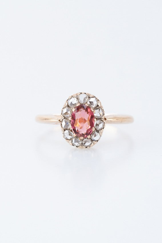 Antieke gouden entourage ring met toermalijn en diamanten