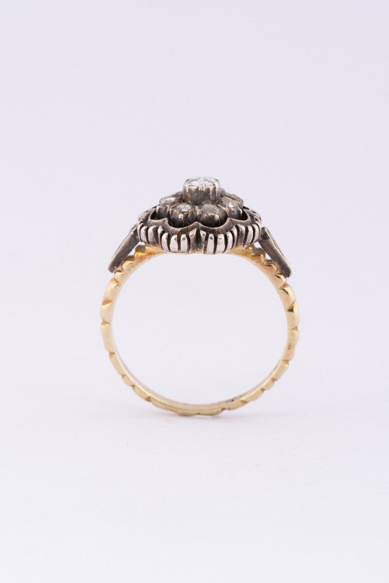 Antique gold ring with diamonds