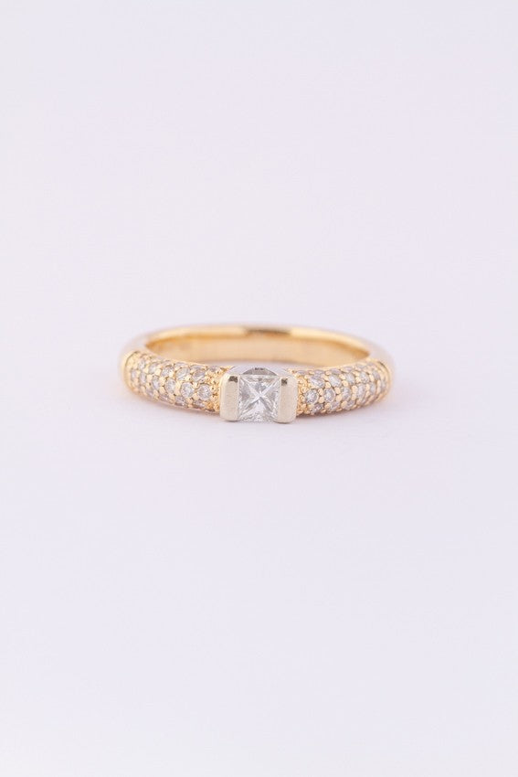 Gouden ring met diamant