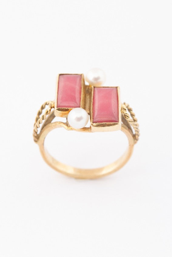 Gouden ring met rhodochrosiet