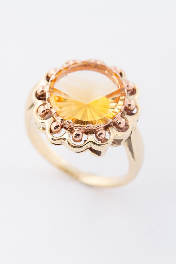 Gouden ring met citrien