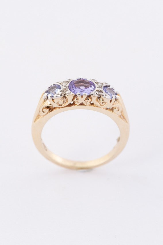 Victoriaanse ring met tanzaniet en briljant