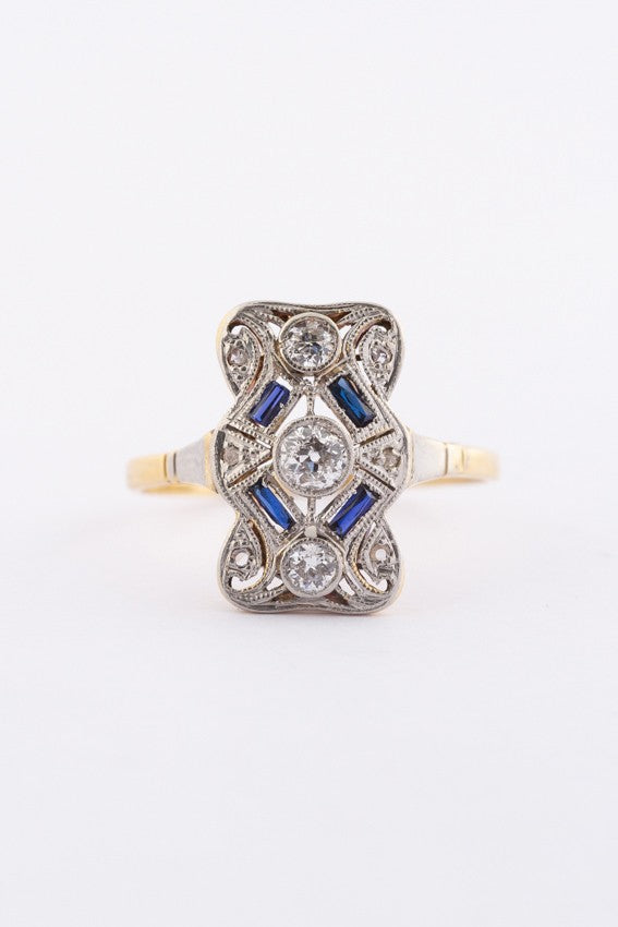 Antieke gouden Art Déco ring met diamanten en saffieren