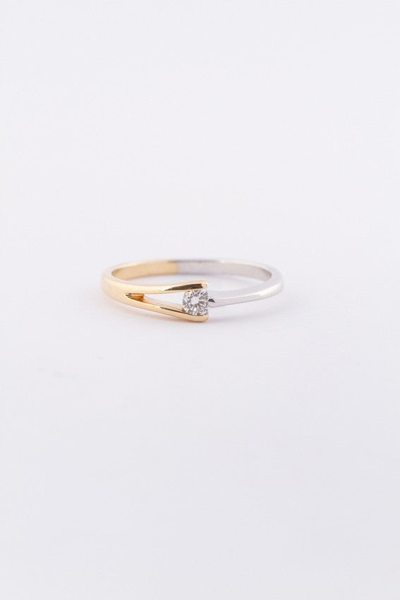 Wit/geel gouden ring met een briljant, Le Chic