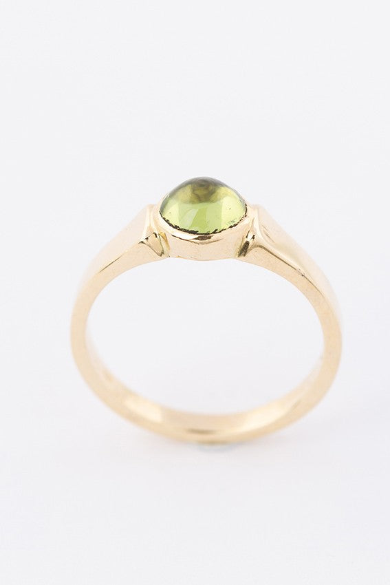 Gouden ring met peridoot