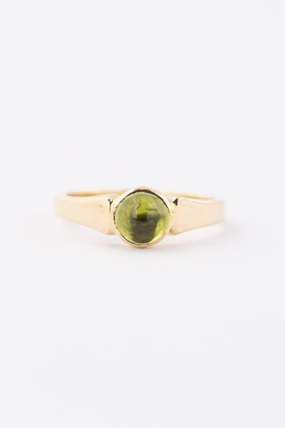 Gouden ring met peridoot