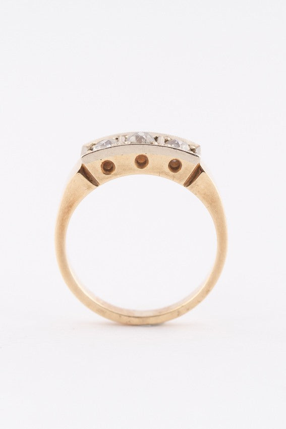 Geel gouden rij ring met briljanten