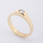Gouden ring met een roos geslepen diamant