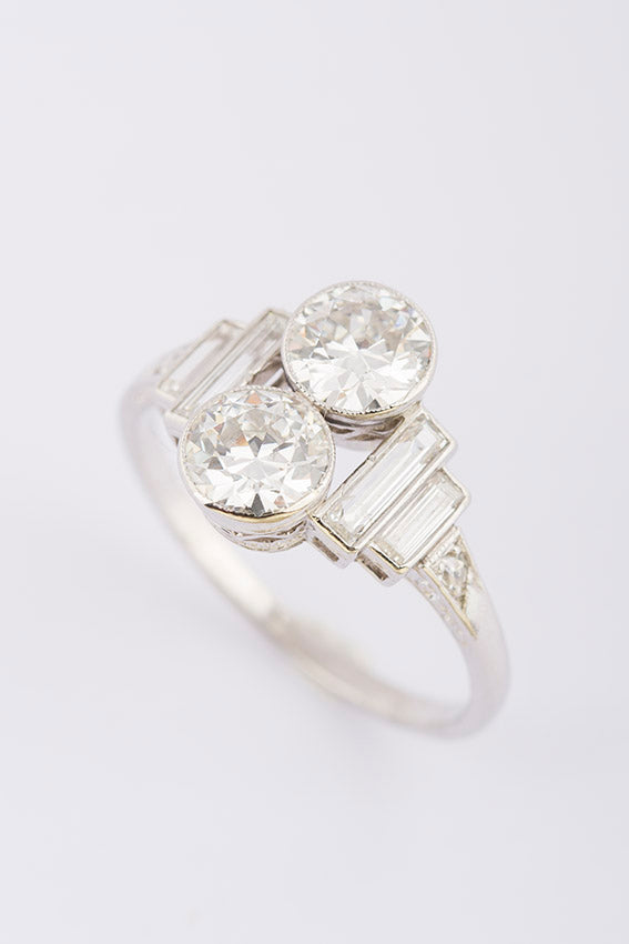 Platina Art Déco ring met briljant