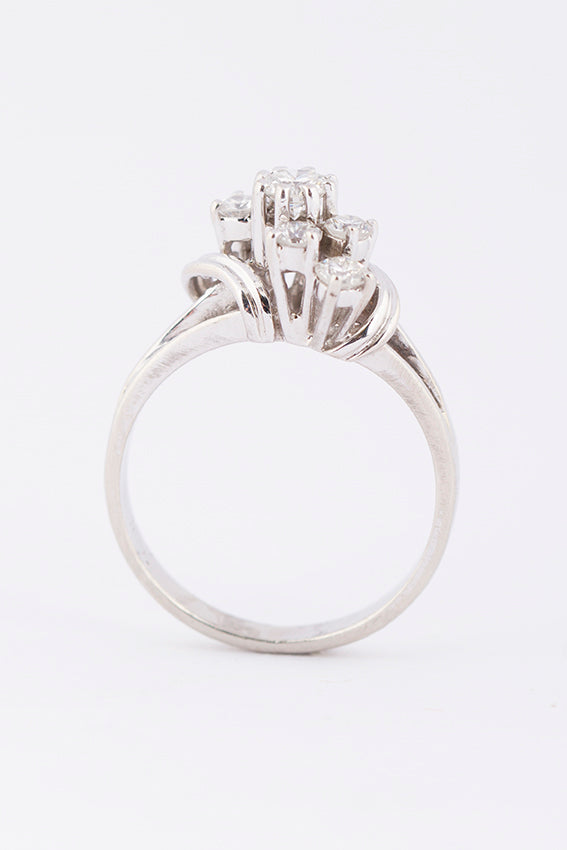 Wit gouden ring met briljanten