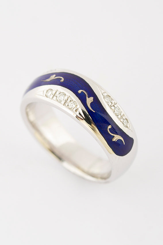 Fabergé ring with enamel and brilliant