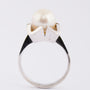 White gold ring with cultured pearl