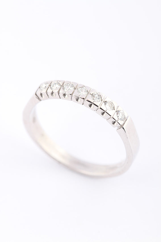 Wit gouden rij ring met briljant